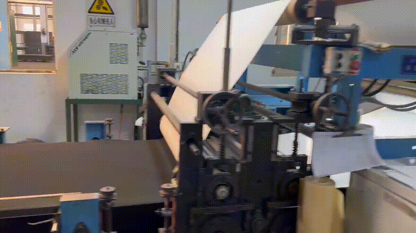 塗(tu)膠(jiao) 00_00_00-00_00_25~1.gif 塗(tu)膠 00_00_00-00_00_25~1.gif